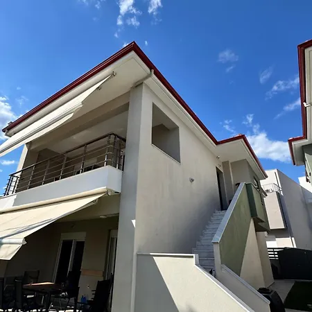 White Pearl Luxury Holiday home *